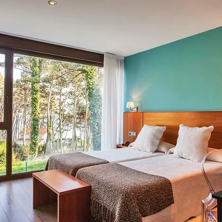 Alen Do Mar فندق فينيستيري